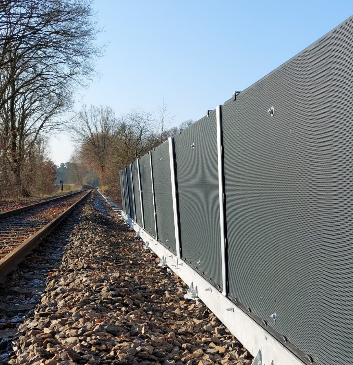 STRAILwave mSW1250 - Schallschutz, kompakt für begrenzte Platzverhältnisse.