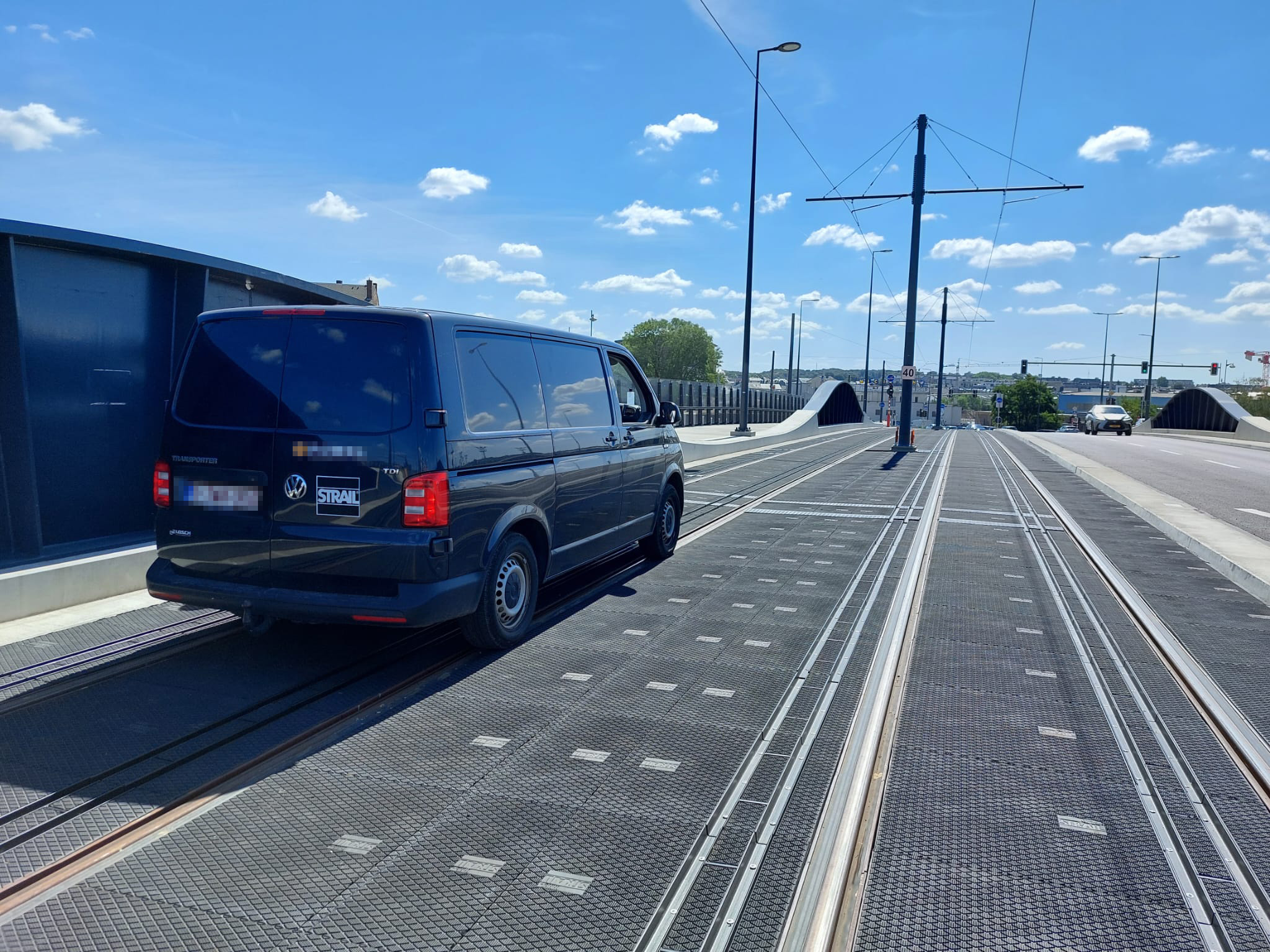 Notbefahrung auf einer Brücke - inno Bahnübergangssystem